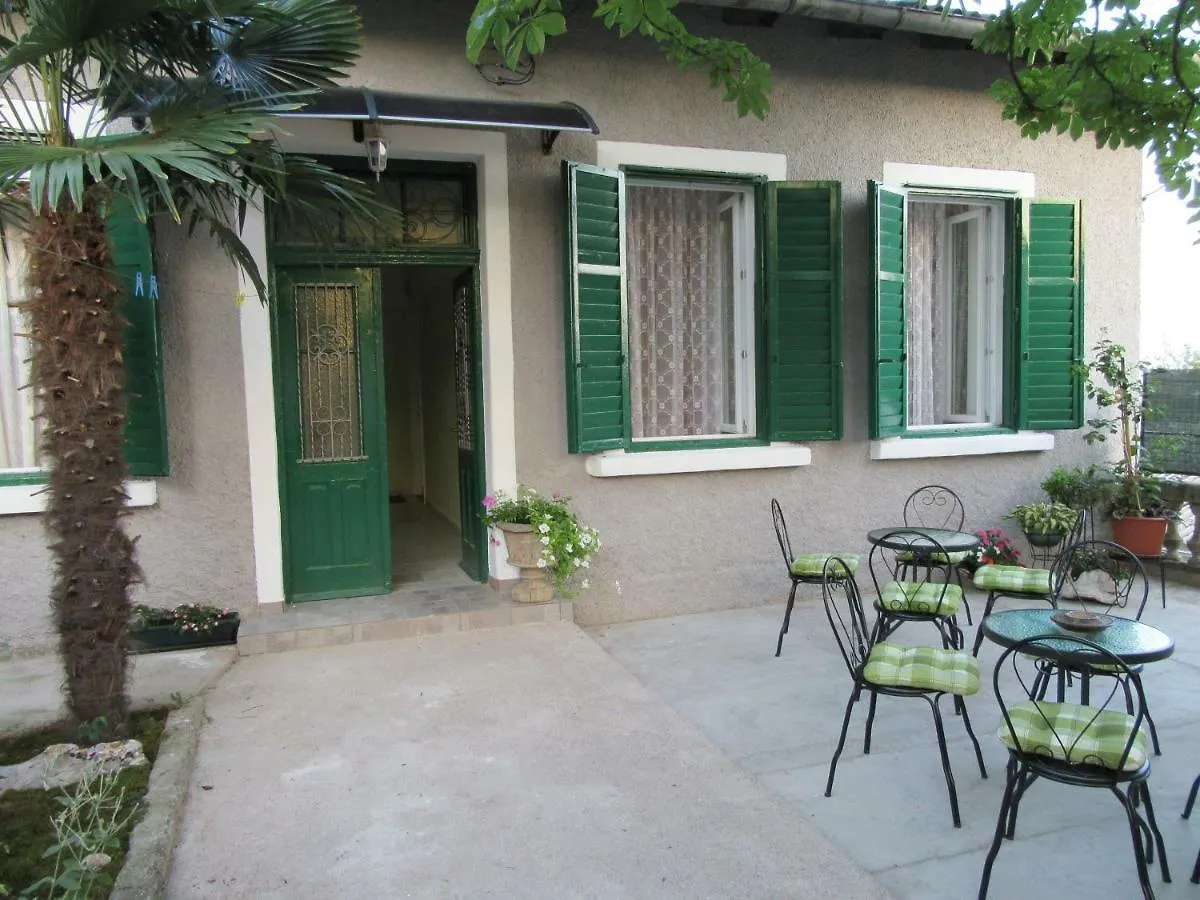 Apartman Romeo location